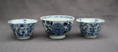 A Chinese porcelain blue and white tea bowl, decorate with flowers and leaves, 7.