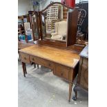 An Edwardian mahogany dressing table,