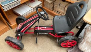 A Hauck child's scooter/buggy