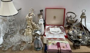 Assorted Nao figures together with other decorative figures, drinking glasses, table lamp,