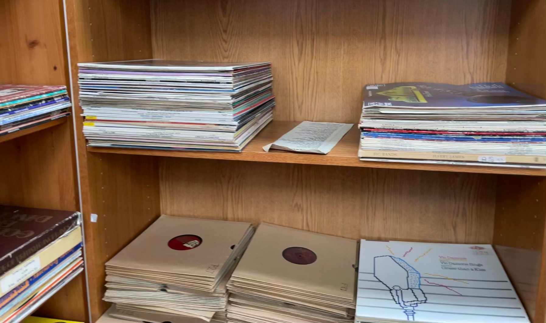 A large collection of records, including dance band, - Image 5 of 5