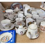 A collection of Royalty related memorabilia including tea cups and saucers, mugs, glasses,