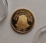 A 1976 500 diram gold coin, produced to celebrate the Fifth Anniversary of The United Arab Emirates,