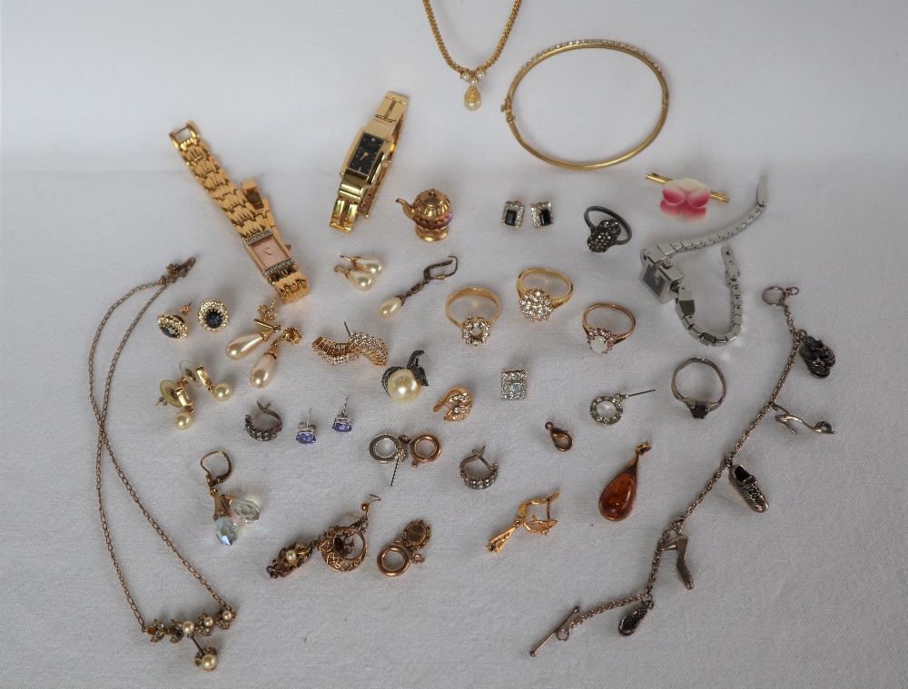 A Lady's Seiko wristwatch together with other Lady's wristwatches and assorted costume jewellery