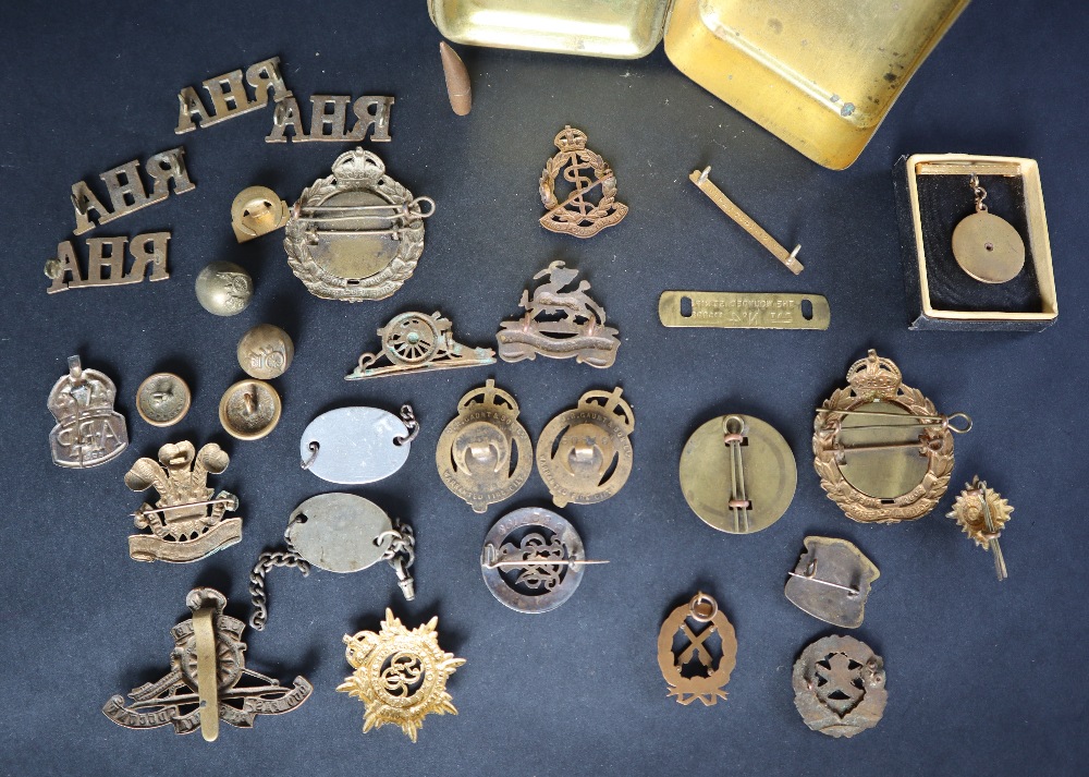 A Princess Mary gift fund brass box, together with a collection of military cap badges, - Image 2 of 2