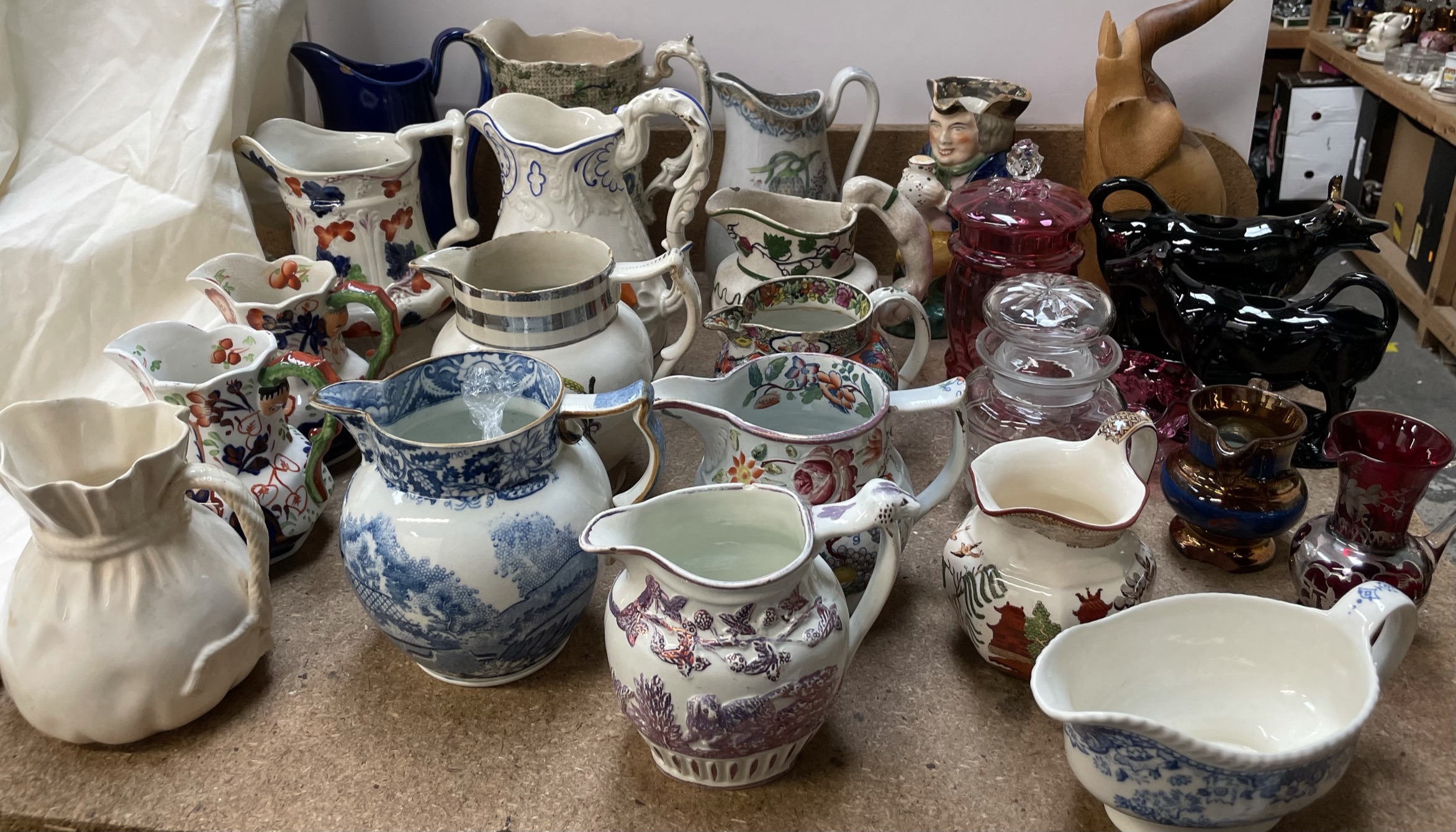 Assorted 18th and 19th century pottery jugs,