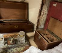 A walnut desk standish,