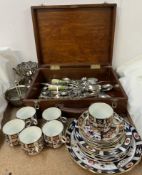 An Imari pattern part tea set together with electroplated flatwares,