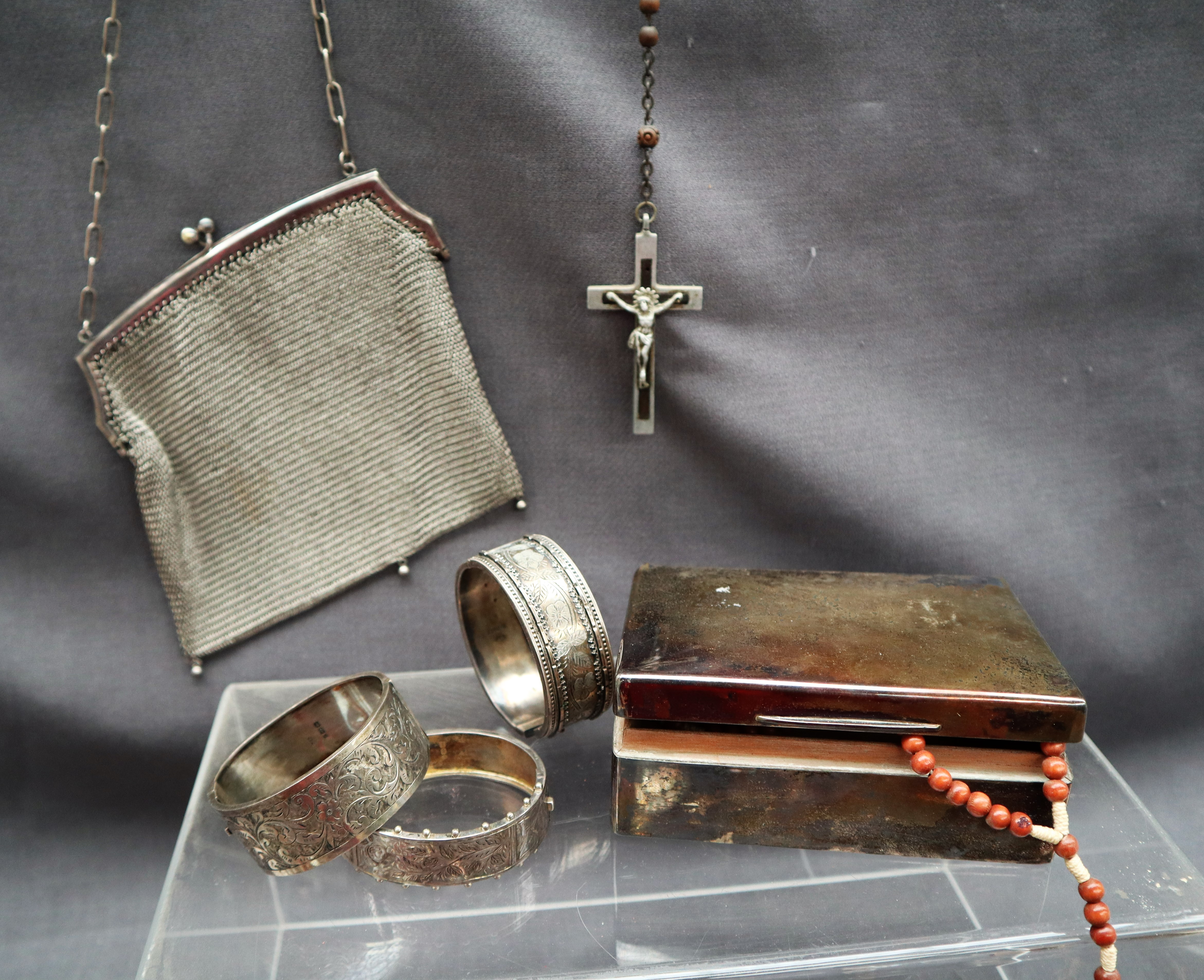 A silver backed mirror, together with a silver cigarette box, silver bangles, silver medallions, - Image 2 of 4
