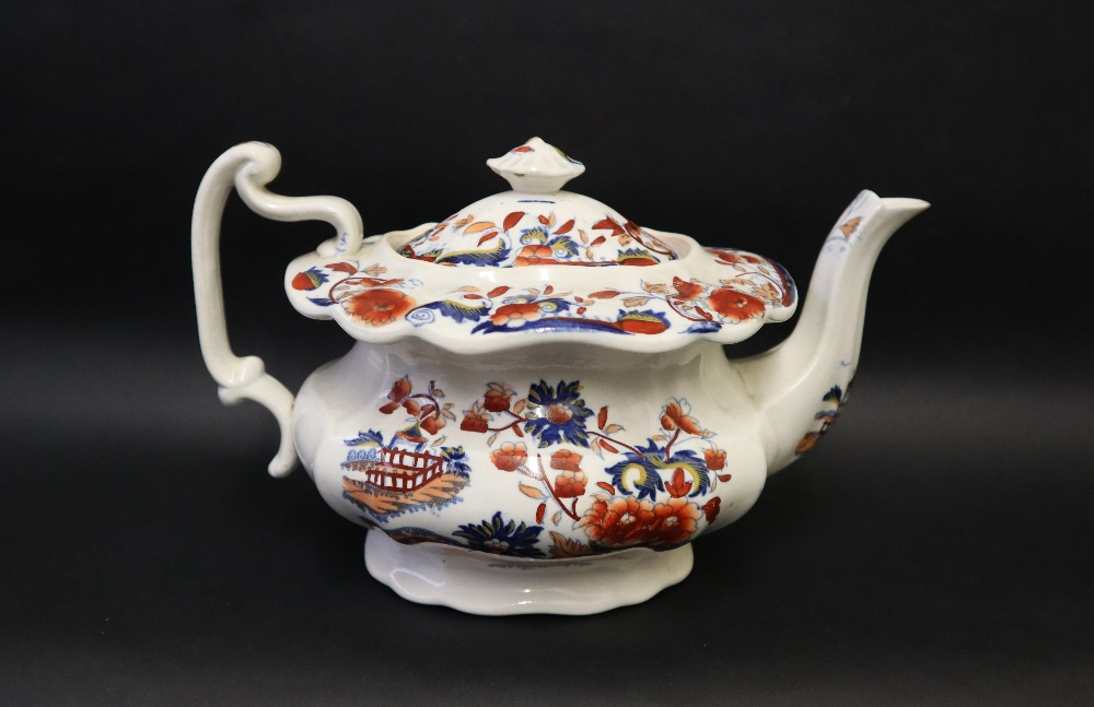 A Llanelly pottery Amherst Japan pattern teapot together with a Swansea blue and white Ladies with - Image 11 of 12