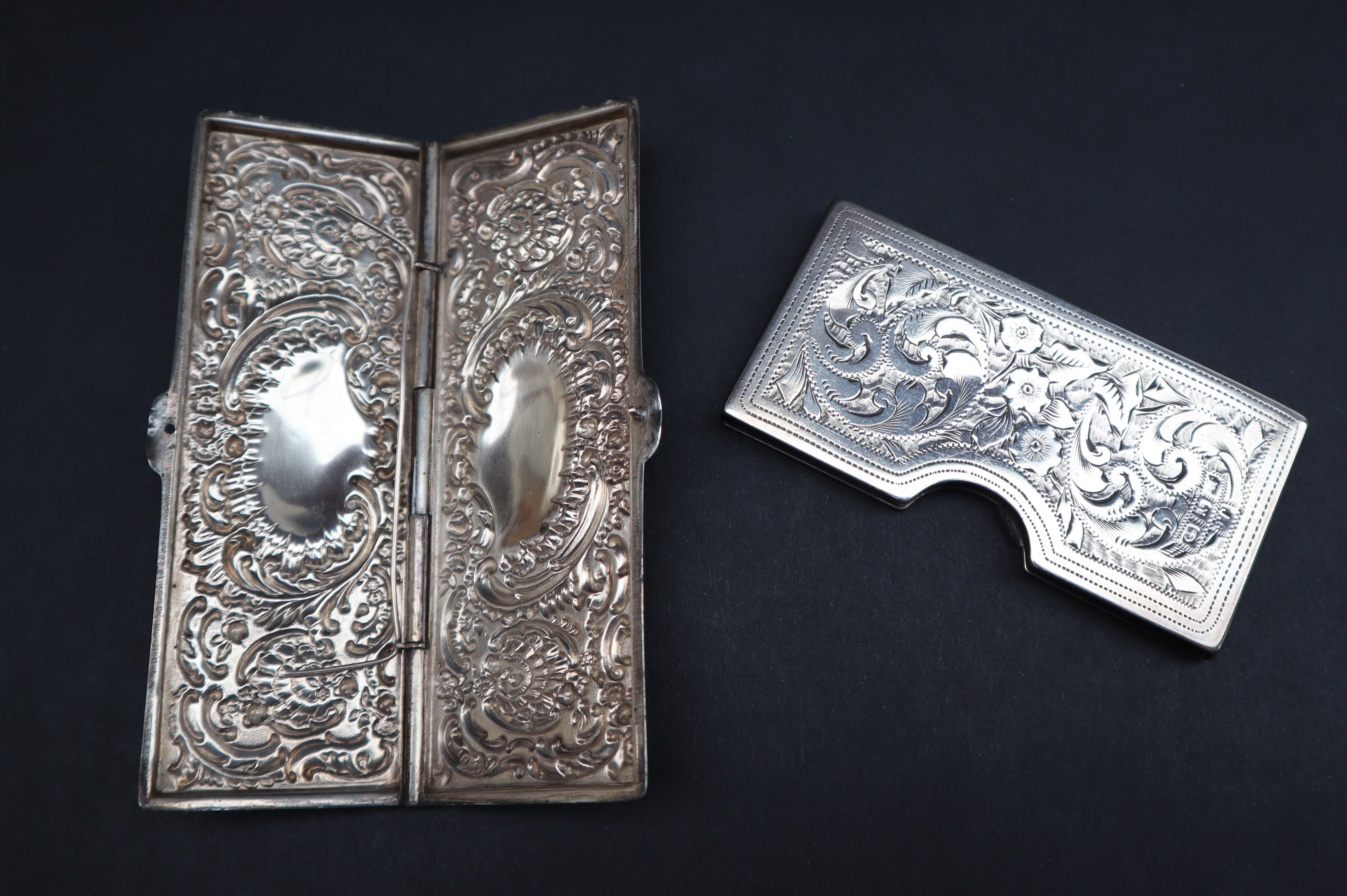 A late Victorian silver card case of rectangular form, decorated with flowerheads and leaves, - Image 3 of 3