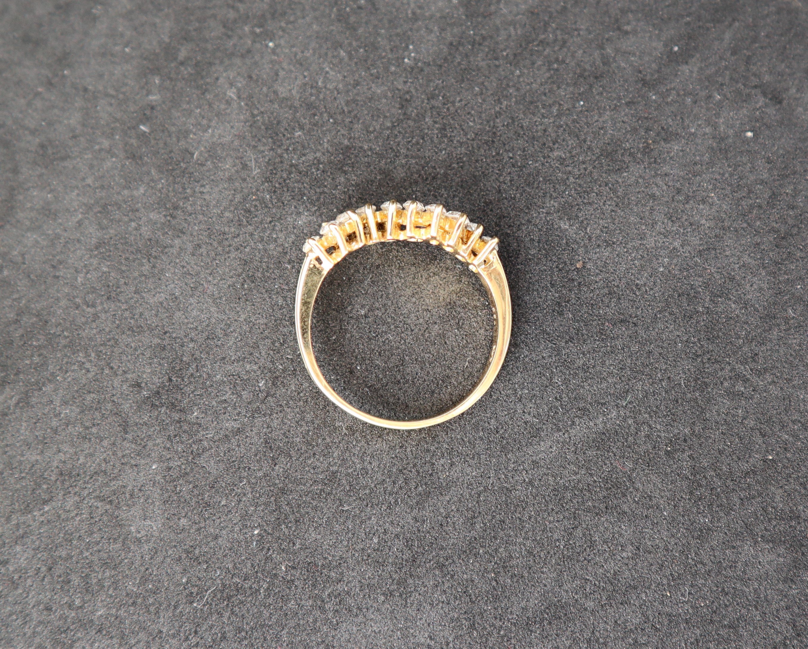 A diamond set wave ring, - Image 6 of 7