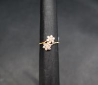 Gemporia - A yellow diamond 18k gold Tomas Rae ring,