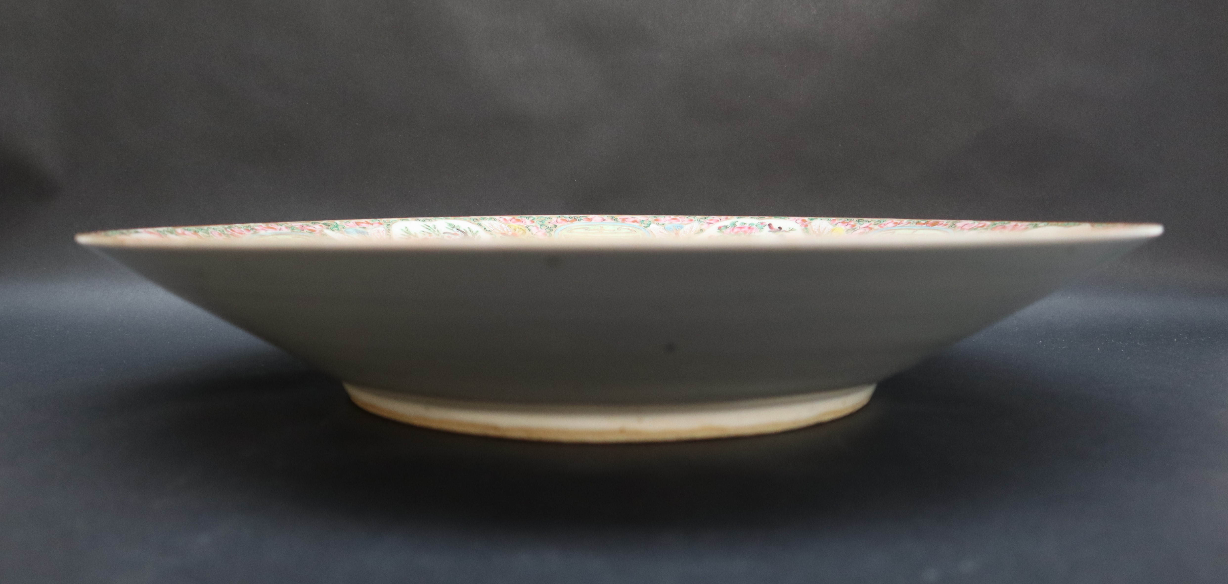 A Cantonese porcelain charger, - Image 3 of 5