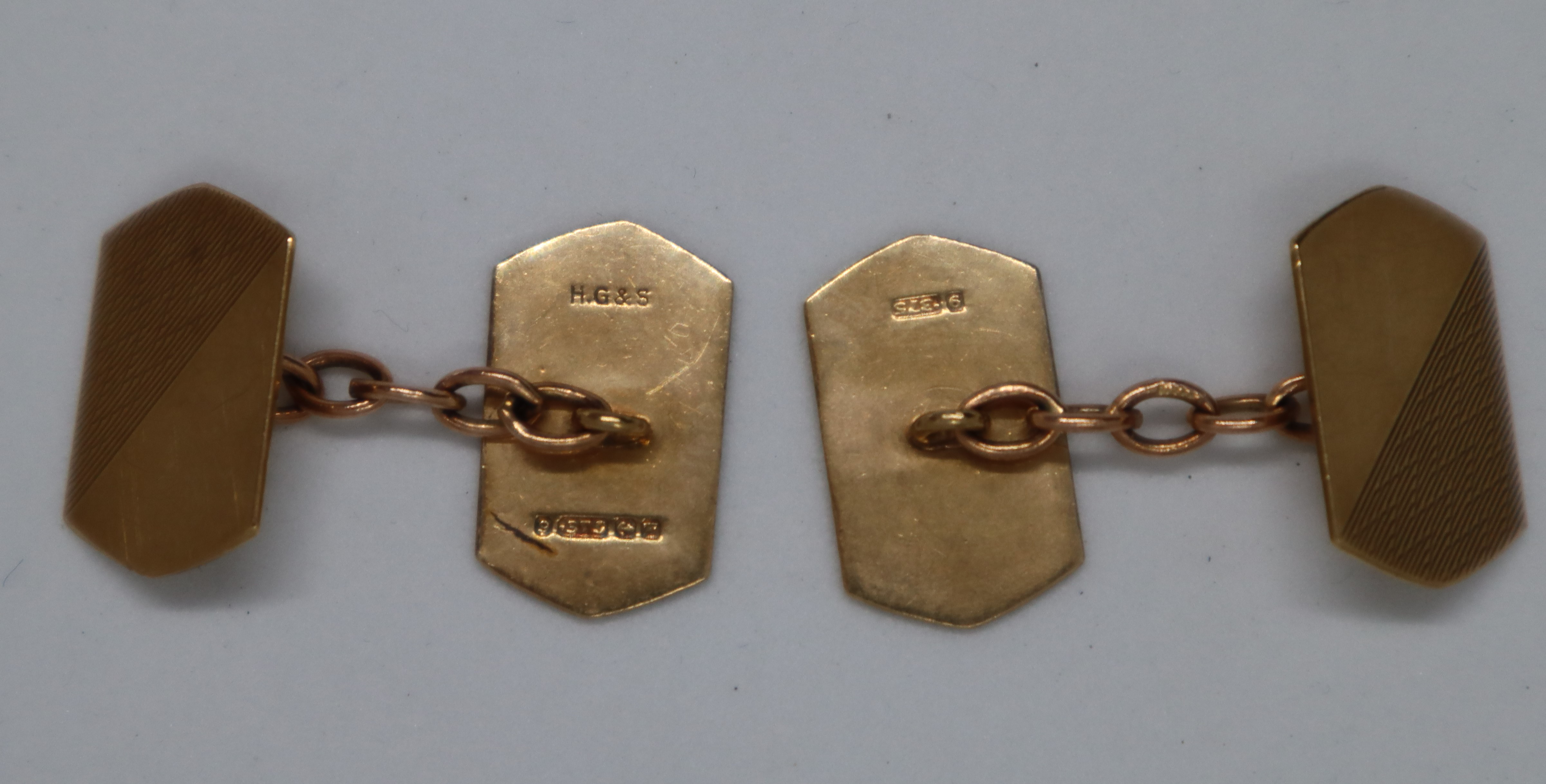 A pair of 9ct yellow gold cuff links, approximately 6 grams, - Image 3 of 3
