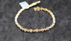 Gemporia - An Argyle diamond 9k gold bracelet set with 200 diamonds totalling 2.