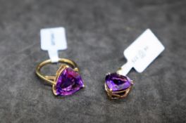 Gemporia - A Zambian amethyst 9k gold ring, set with a 6.