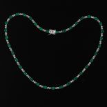 Ladies' Emerald and Diamond Necklace, AIG Report
