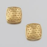 Ladies' Vintage Gold Basket Weave Pair of Earrings
