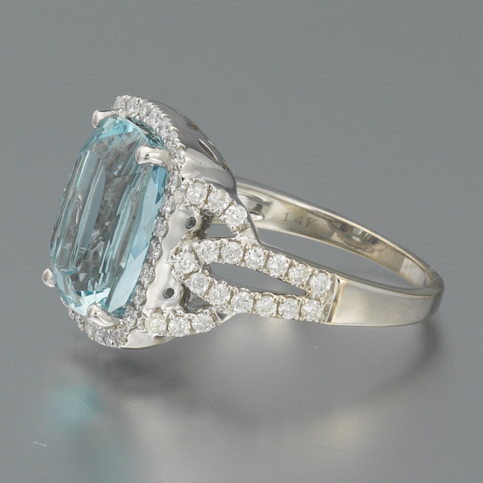 Ladies' Aquamarine and Diamond Ring - Image 5 of 10