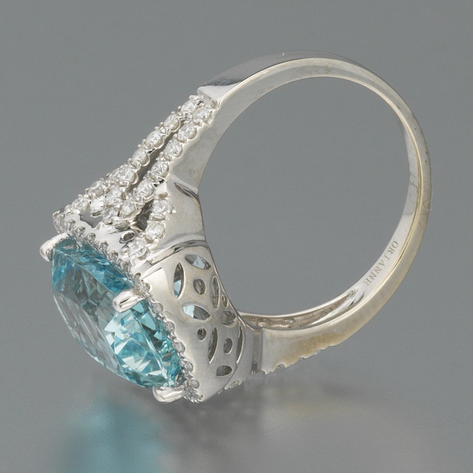 Ladies' Aquamarine and Diamond Ring - Image 8 of 10