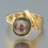 Ladies' Modernist Gold and Tahitian Pearl Ring