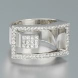 Ladies' Diamond and White Gold Ring