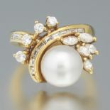 Ladies' Vintage Gold, 10 mm Pearl and Diamond Ring