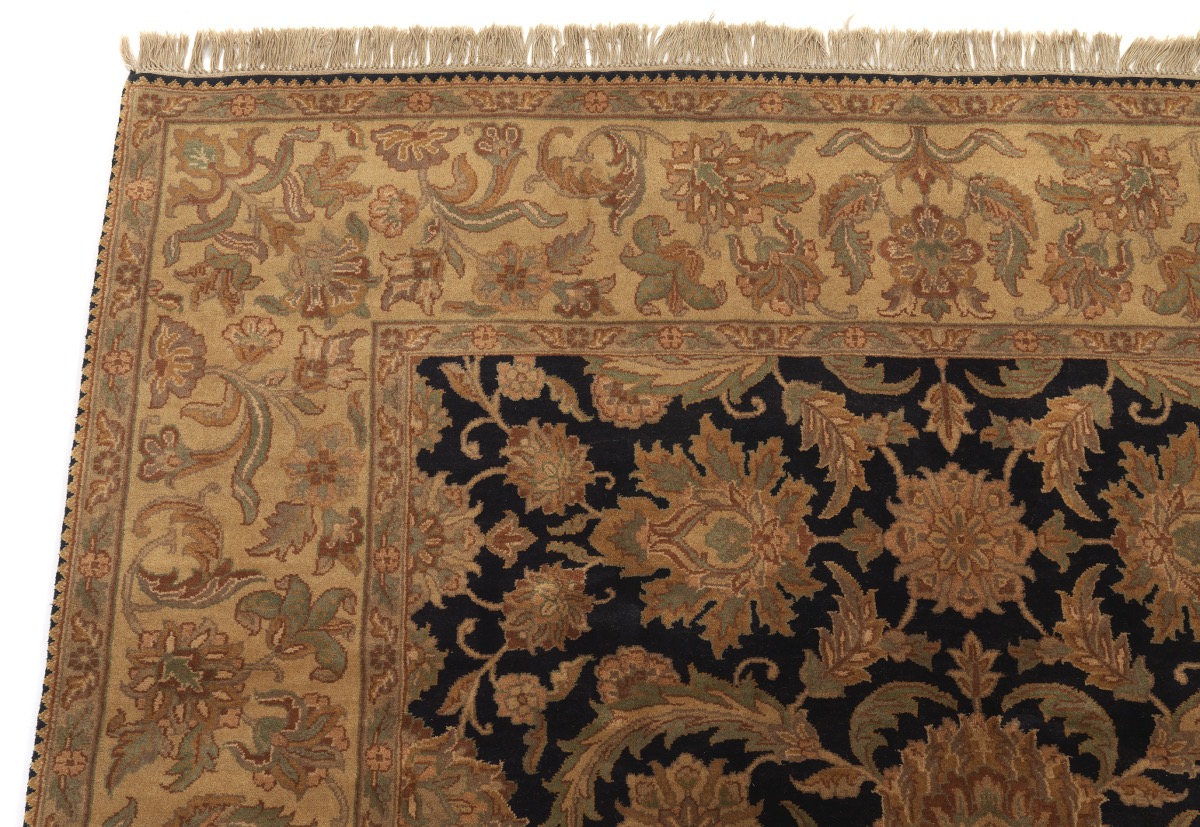 Very Fine Hand-Knotted Tabriz Carpet - Image 4 of 5