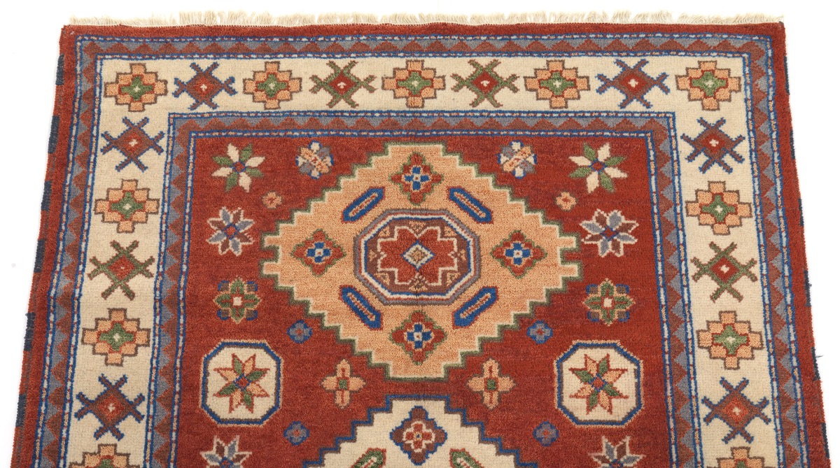 Very Fine Hand-Knotted Kazak Carpet - Image 3 of 4