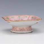 Chinese Porcelain Dish for Preserved Fingered Citron and Preserved Rose Petals, Tongzhi Seal-Mark