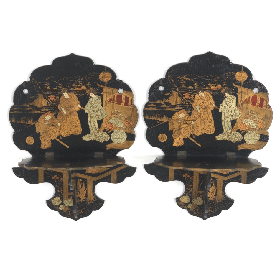 Pair of Japanese Black Lacquer and Hand Painted Signed Wall Foldable Sconces, Meiji Period