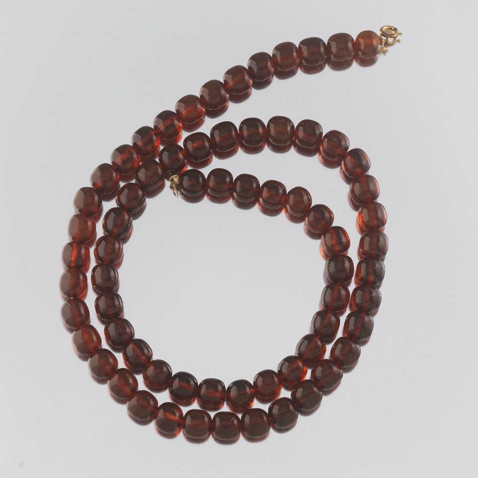 Vintage Amber Bead Necklace - Image 3 of 3