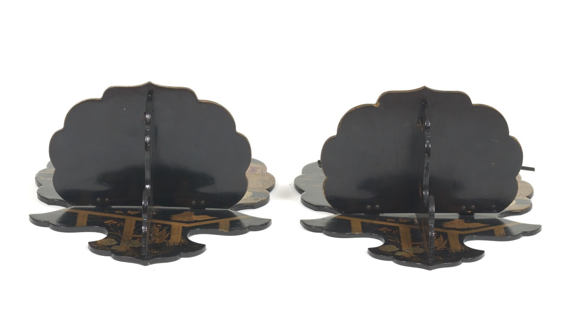 Pair of Japanese Black Lacquer and Hand Painted Signed Wall Foldable Sconces, Meiji Period - Image 8 of 9