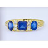 ANTIQUE SAPPHIRE AND DIAMOND RING