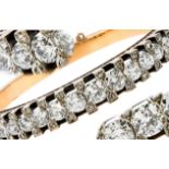 IMPORTANT DIAMOND HINGED BANGLE