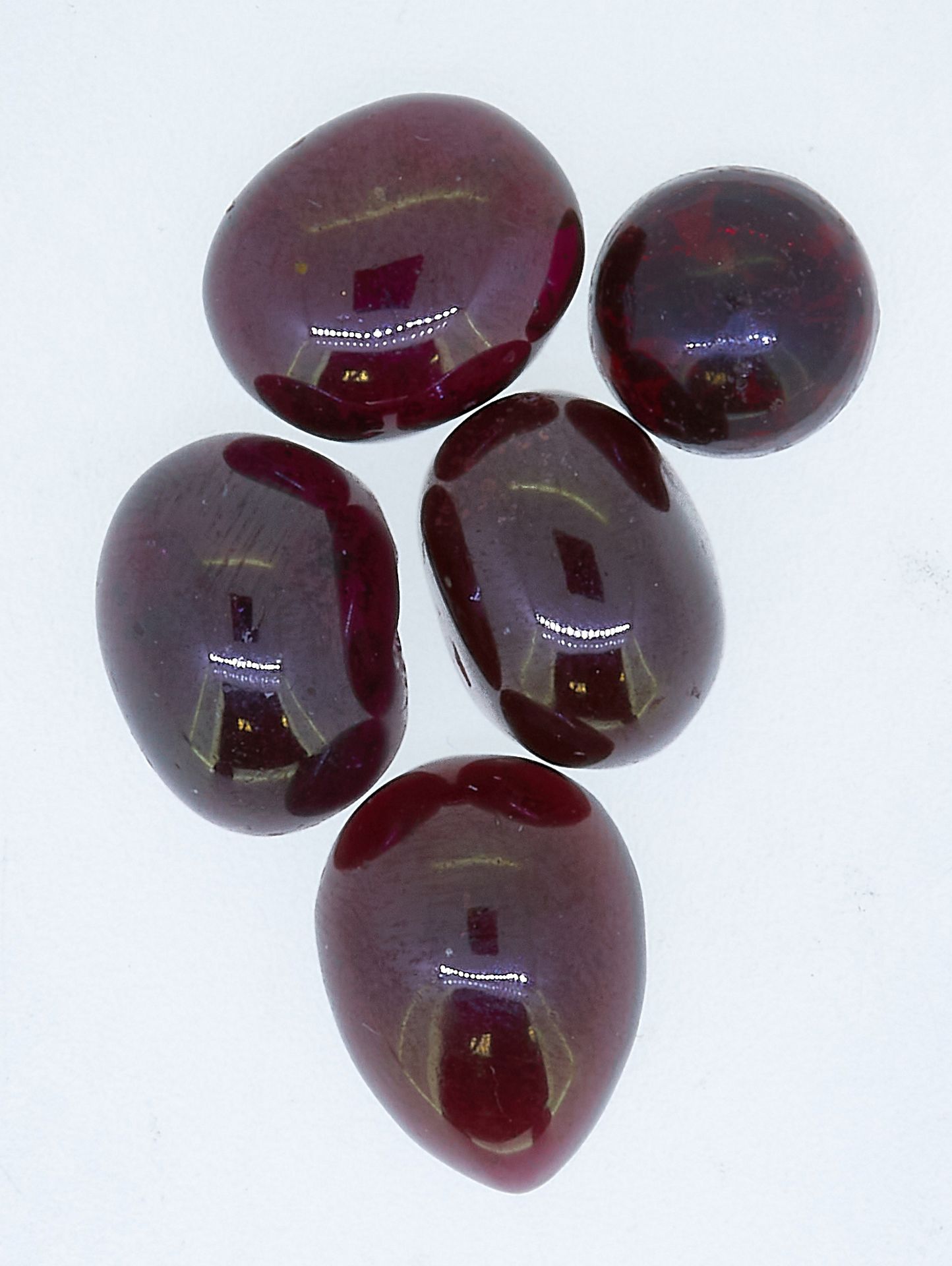 MIXED LOT OF LOOSE GARNETS, approx. 51.70 ct.