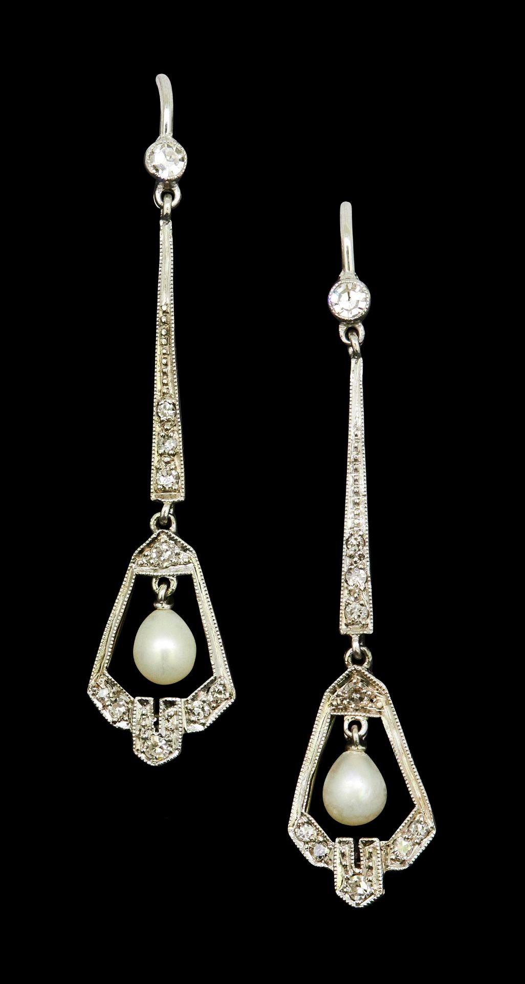 PAIR OF ART-DECO PEARL AND DIAMOND DROP EARRINGS