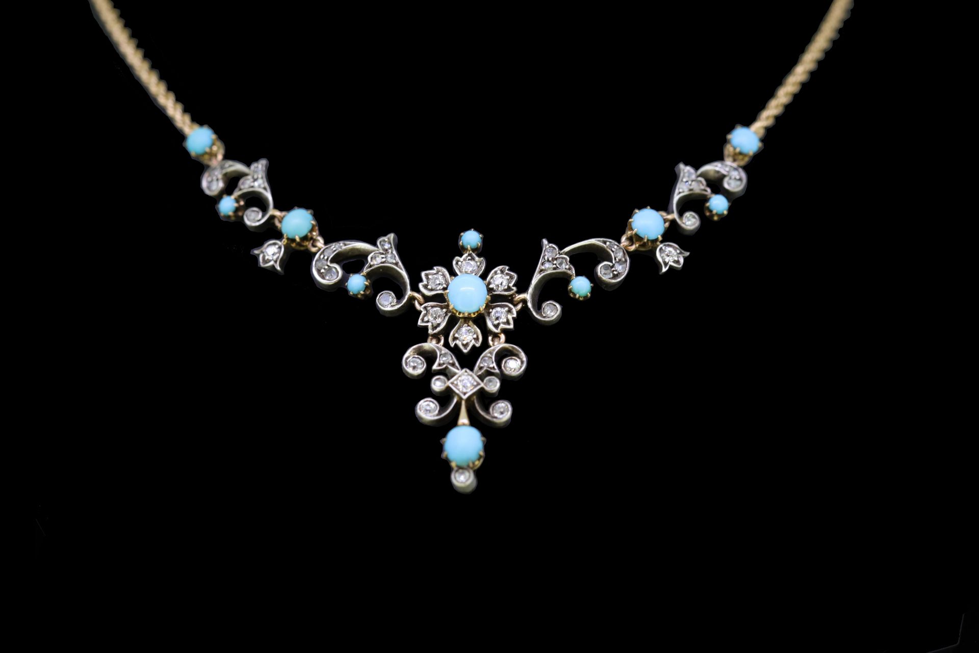 ANTIQUE TURQUOISE AND DIAMOND NECKLACE