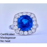IMPORTANT BLUE SAPPHIRE AND DIAMOND RING