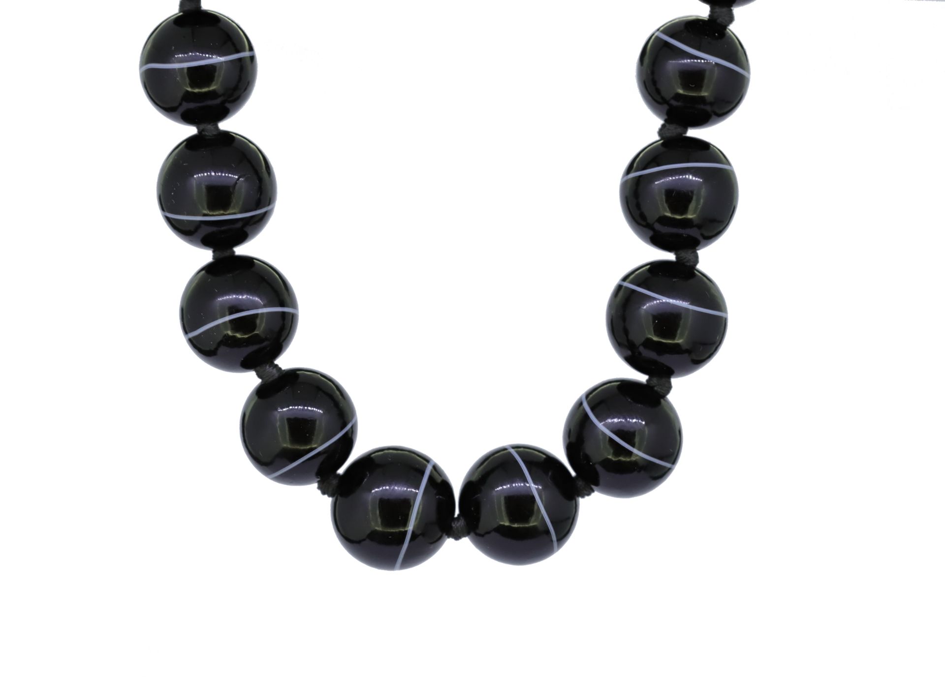 ONYX BEAD NECKLACE