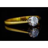 DIAMOND SOLITAIRE RING