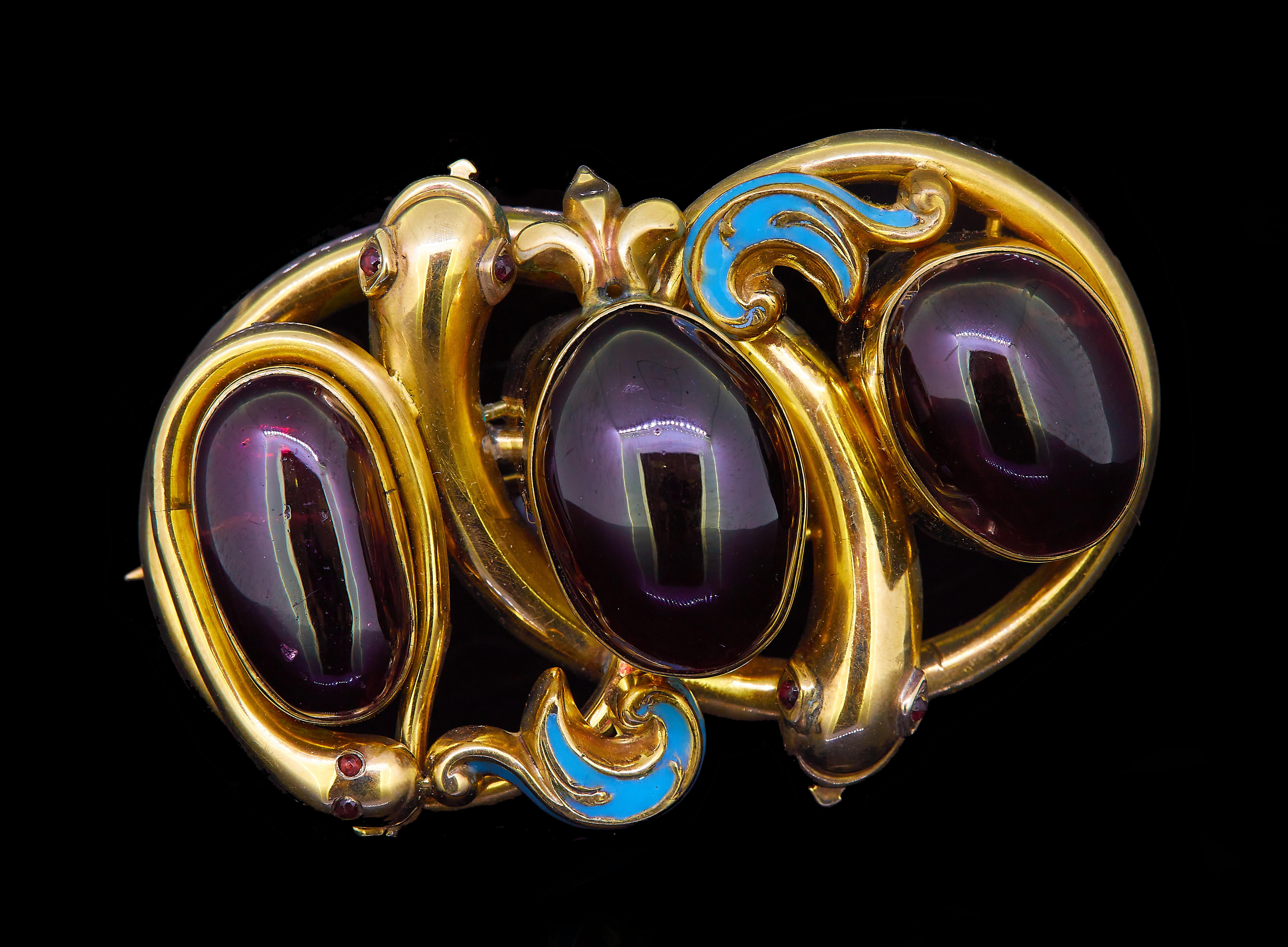 IMPORTANT ANTIQUE VICTORIAN GARNET AND ENAMEL TRIPLE SNAKE BROOCH