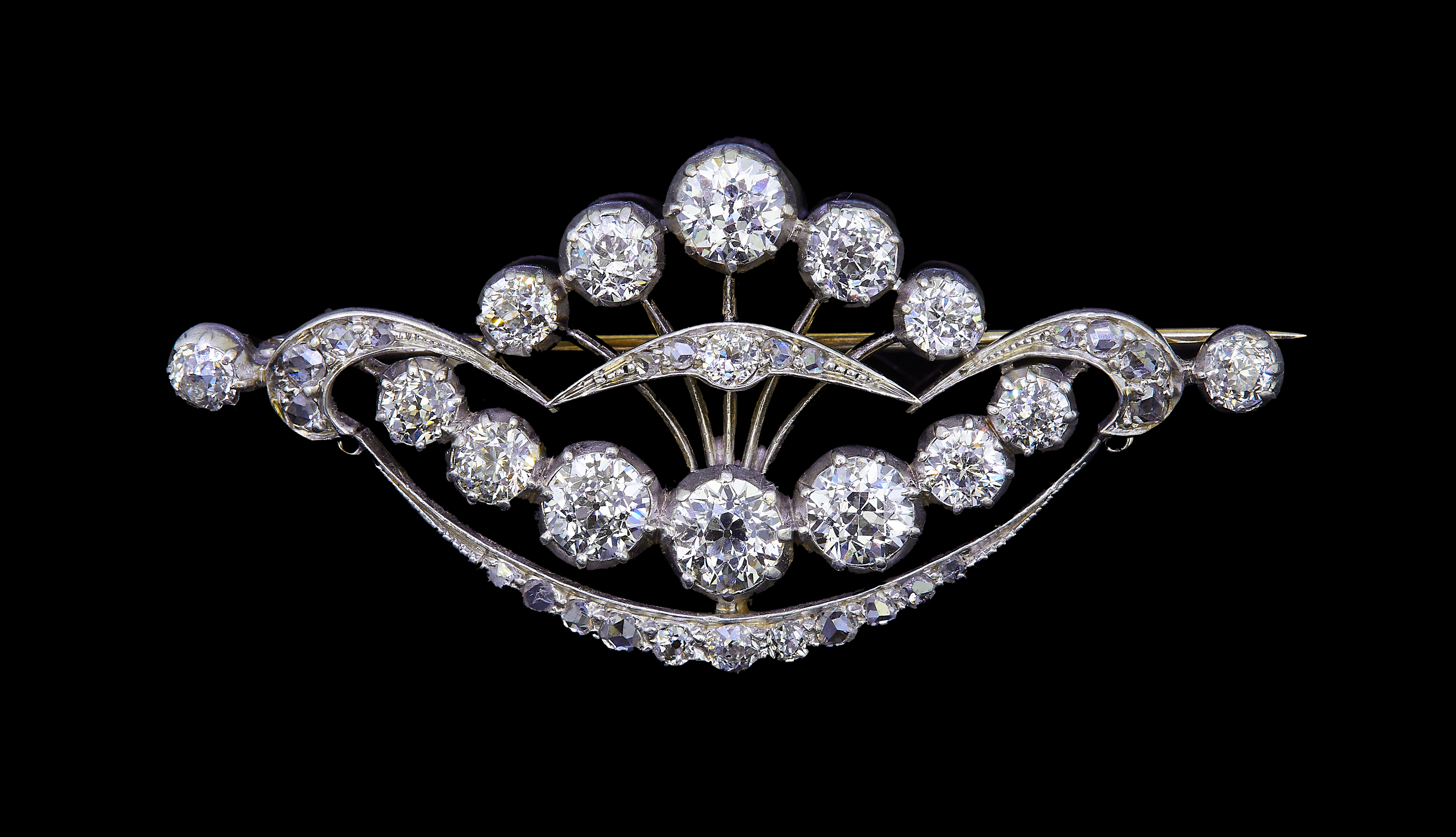 DIAMOND OPENWORK BROOCH