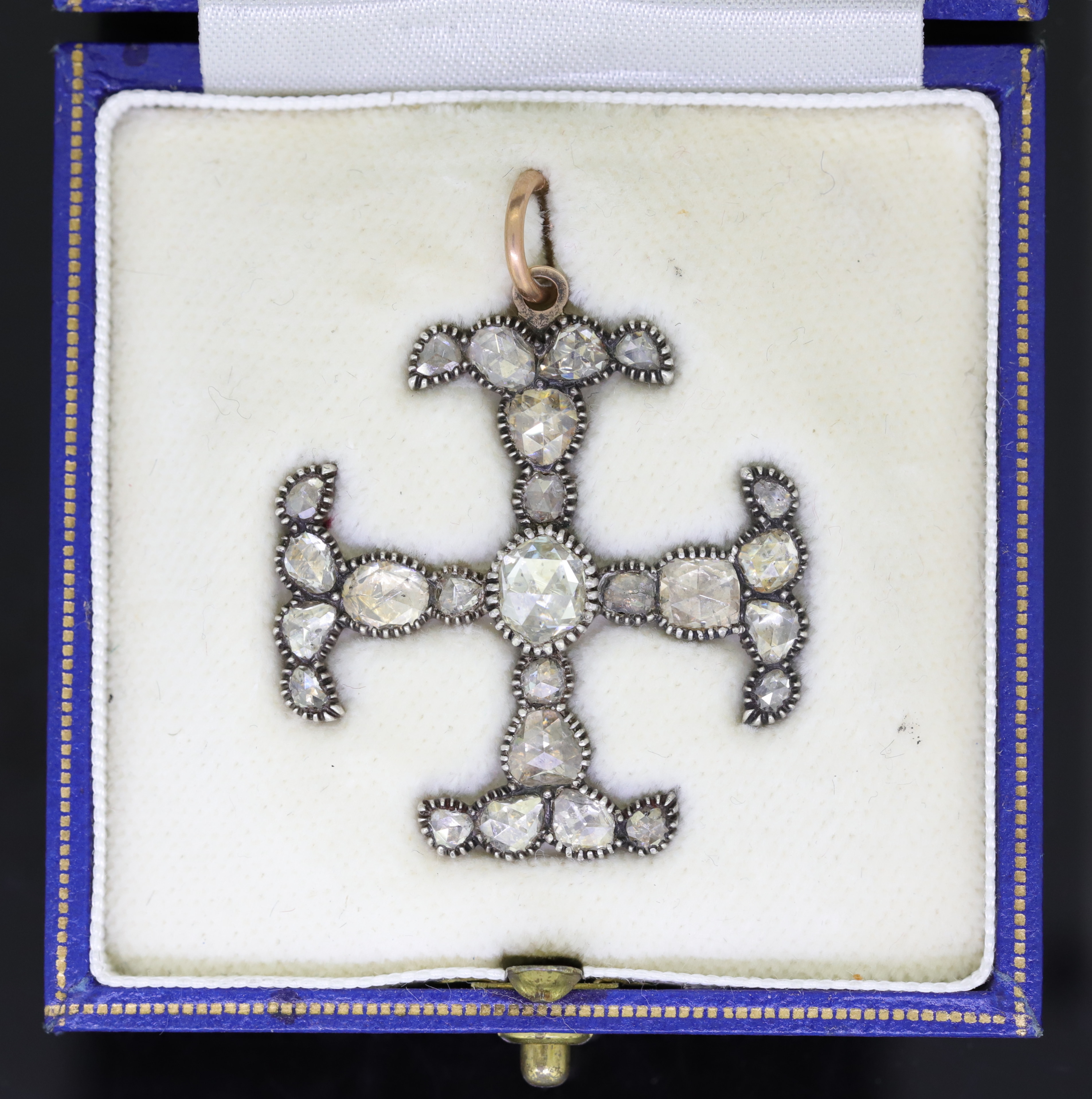 AN ANTIQUE DIAMOND CROSS PENDANT, 19TH CENTURY - Image 2 of 2