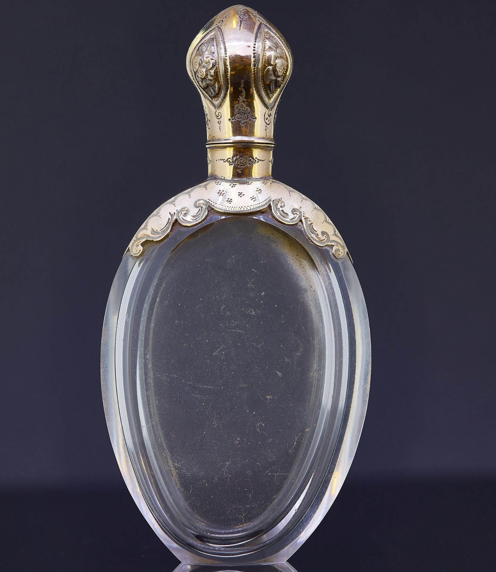 ANTIQUE VICTORIAN ROCK CRYSTAL PERFUME BOTTLE WITH GOLD MOUNTS