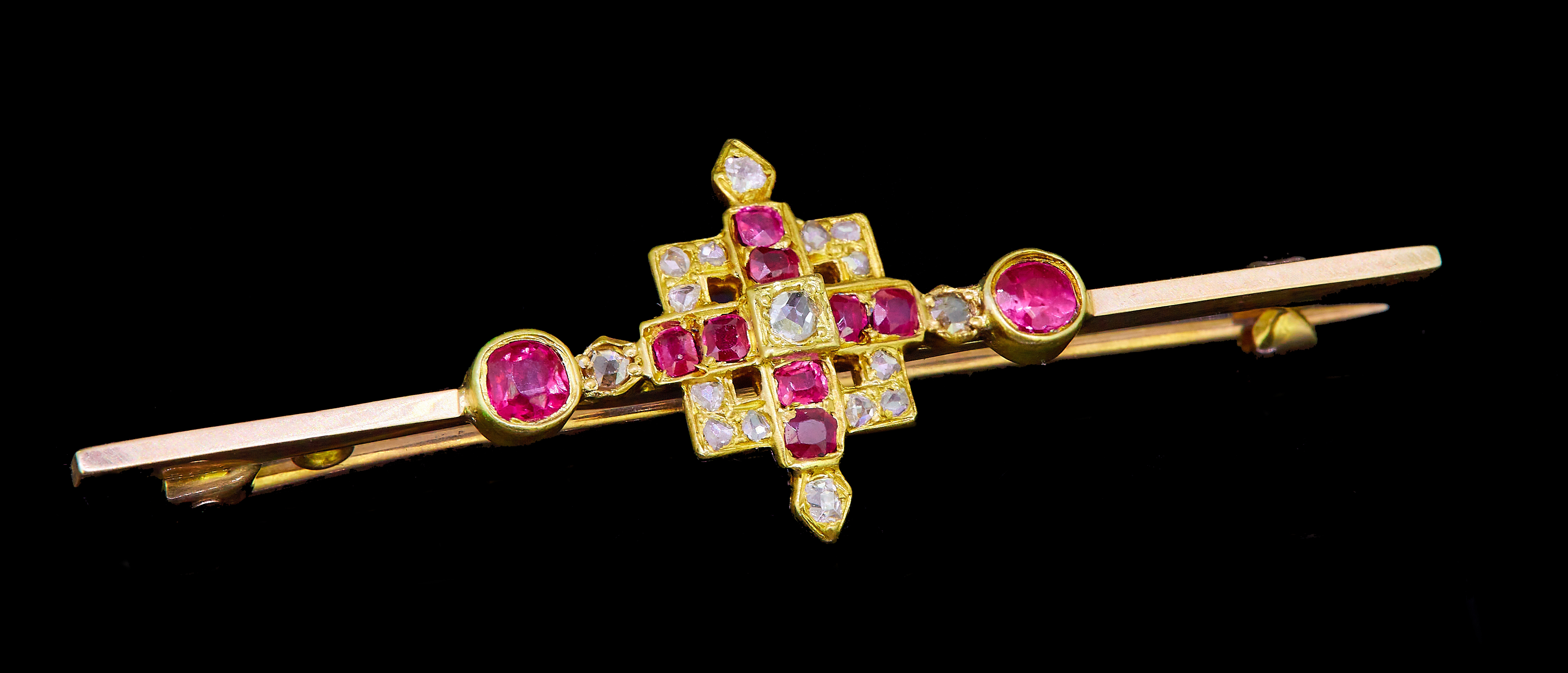 RUBY AND DIAMOND BROOCH