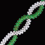 FINE EMERALD AND DIAMOND BRACELET