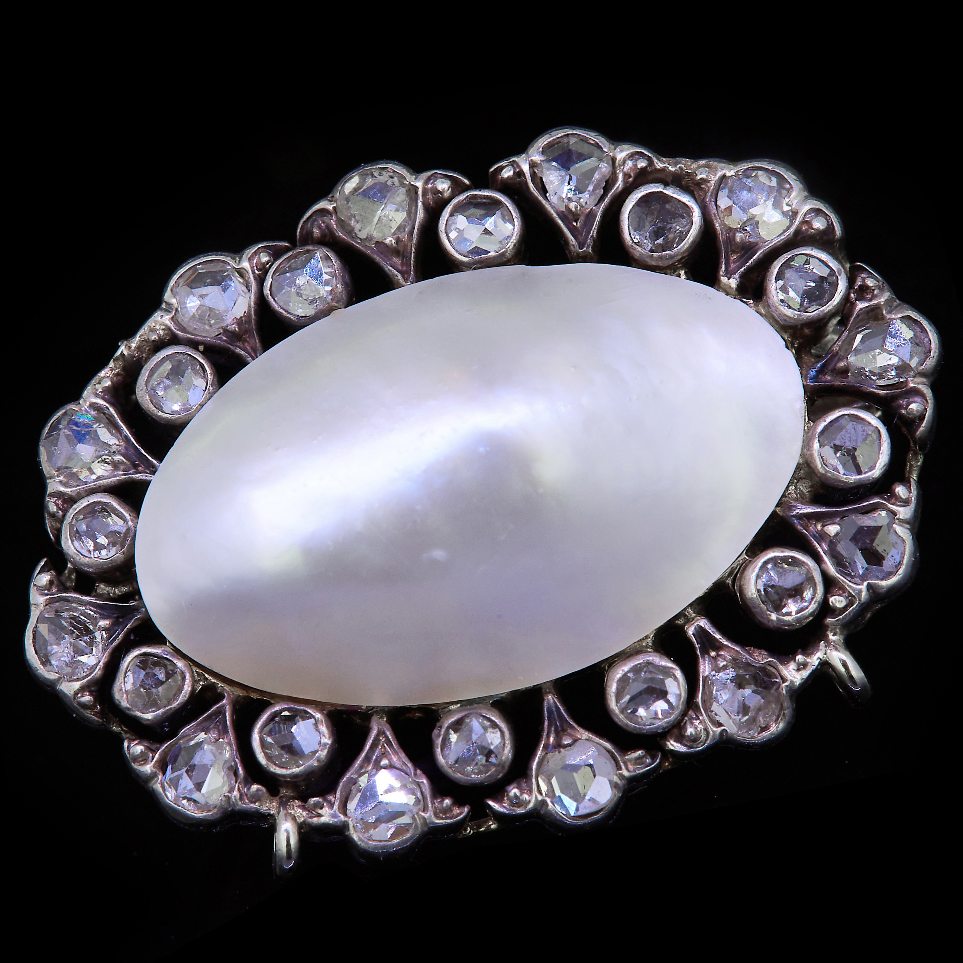 ANTIQUE PEARL AND DIAMOND BROOCH