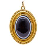 - NO RESERVE - ANTIQUE VICTORIAN ONYX PENDANT